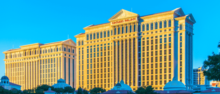 Caesars Expands its Daily Fantasy Portfolio with SuperDraft Investment